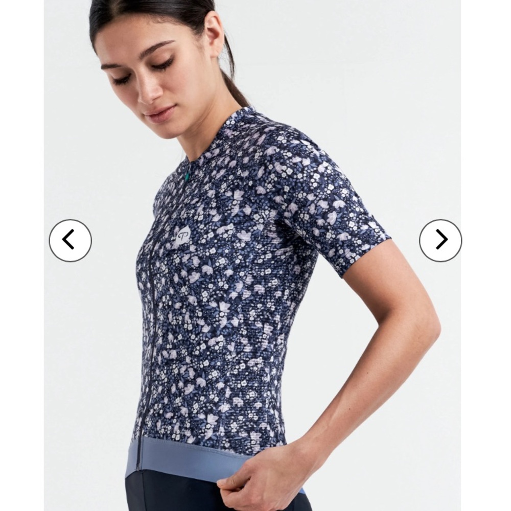 Peppermint Signature Lightweight Cycling Jersey - Women’s Medium